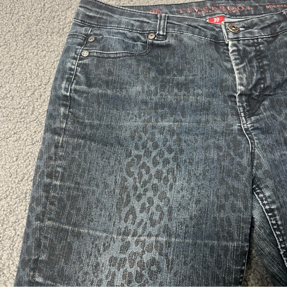 Liverpool Jeans Company Michelle CAPRI Womens Size 10/20 Leopard Print Blue - Picture 3 of 12